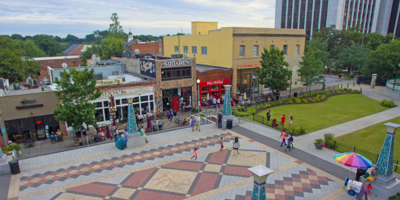 dvc-about-decatur_the-square_banner_600px